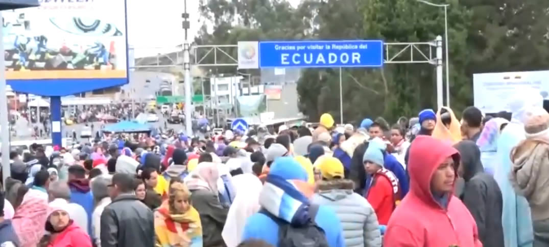 Salida De Venezolanos Al Ecuador